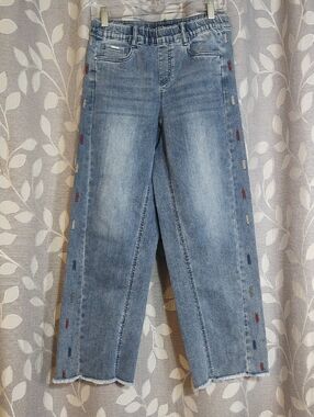 FDJ Light Blue Embroidered Side Seam Women’s Jeans size 4
